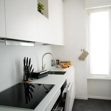 Urban Flat Apartment *